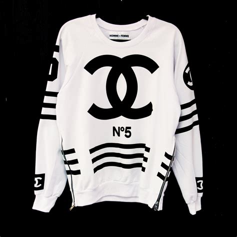 homme femme chanel no 5 sweater